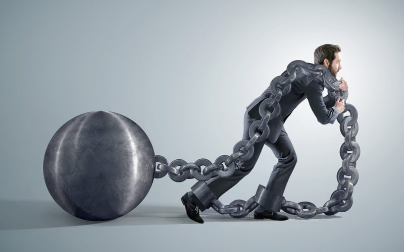 Segurança ou dignidade?