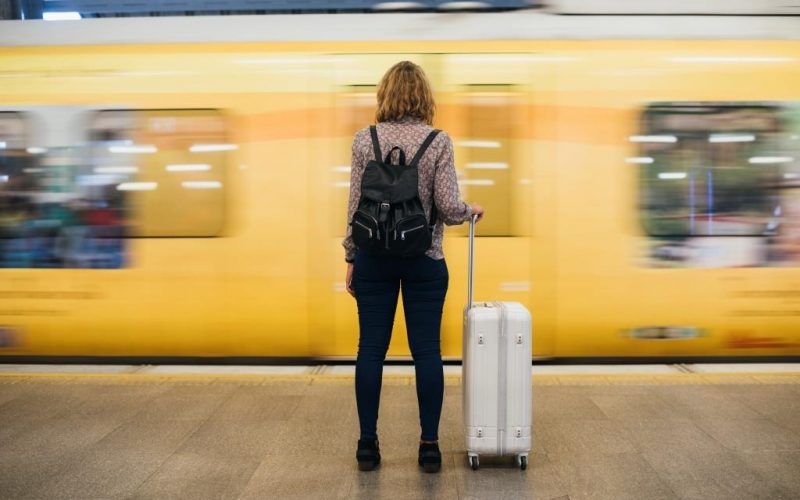 Quanto mais rápido nos movemos, mais lentos nos achamos