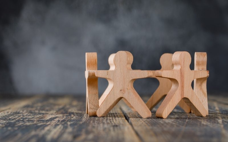 Liderança transformacional em empresas distribuídas